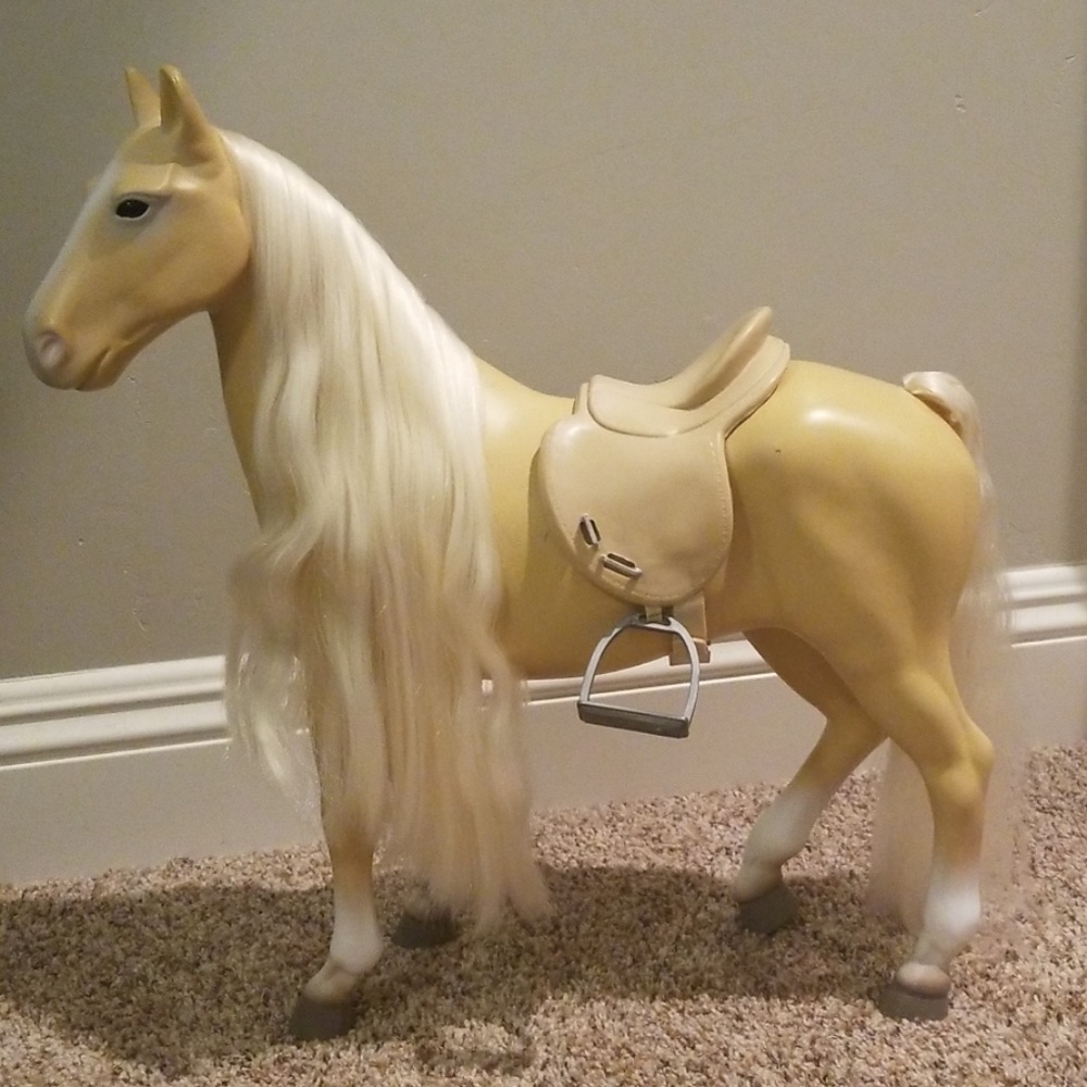 Kids toy horse- tan